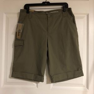 DKNY Jeans Women's Flat Front Bermuda Shorts